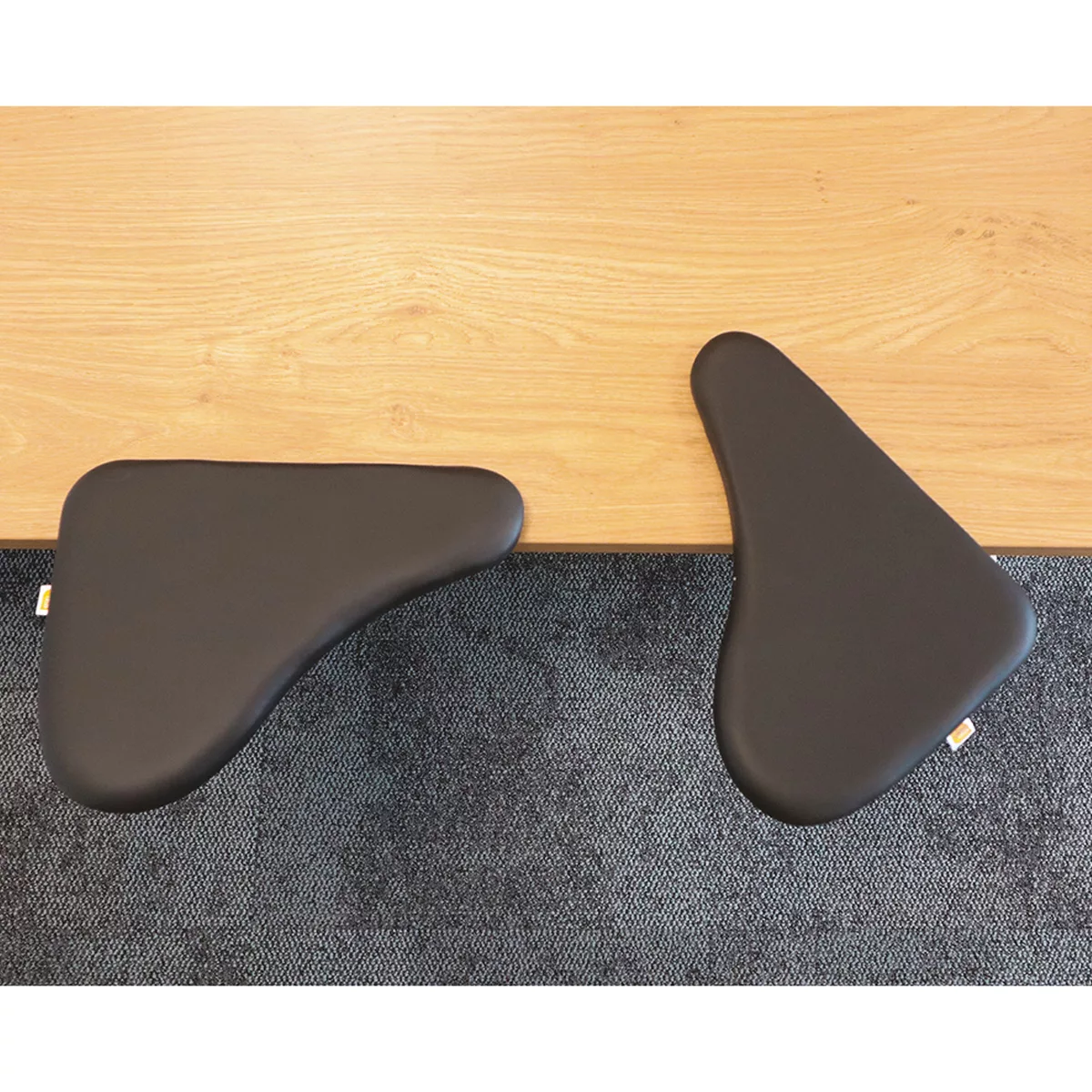 8fddb6f68860d90aba338842591b63500a73903f_repose_bras_X_rest_duo_vue5_RVB_72dpi.jpg Repose-bras réglage 360°