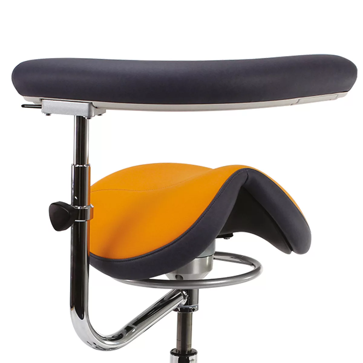 957da0d3b0224b189f564053701e2ab20f44ada4_Siege_Jumper_Accoudoirs_360_72dpi.jpg Petit assis-debout ergonomique avec assise selle - Siège Amazone