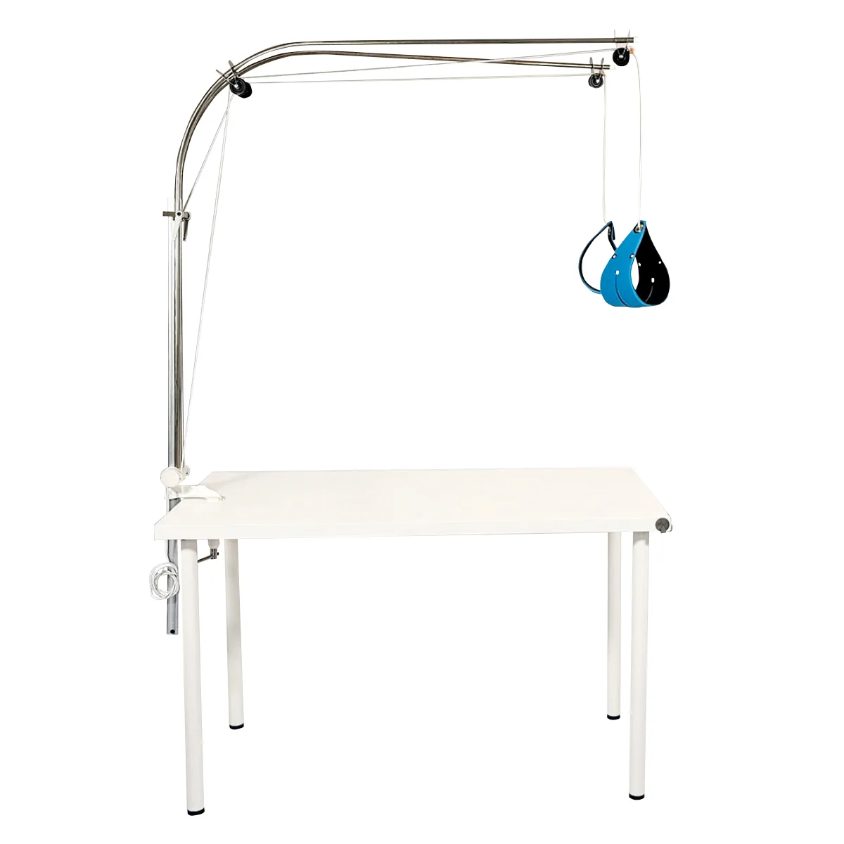 Solution ergonomique Perdelle Neo pour soutenir les bras sur les postes de travail fixes.