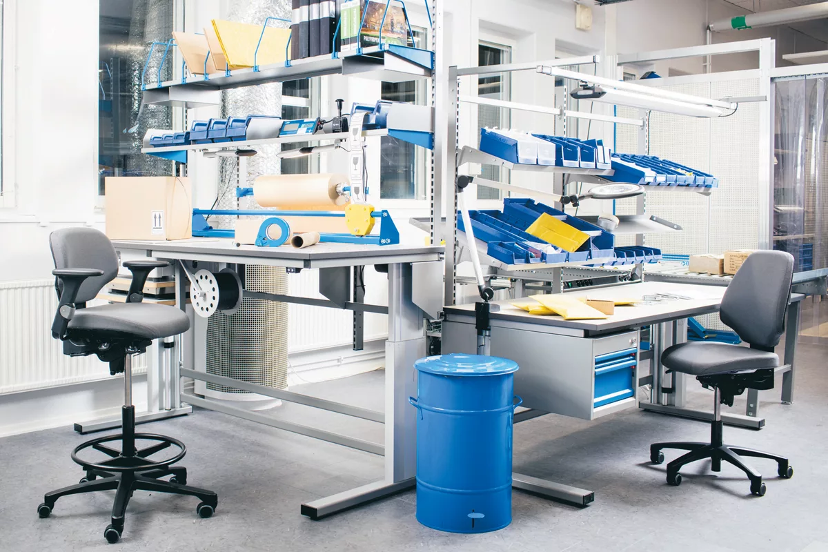 0a7c1c9ec3d77d1ba86f452c13d305afa3548e5a_Activ_220_Industrie_72dpi_1200x800.jpg Chaise de bureau robuste pour l'industrie