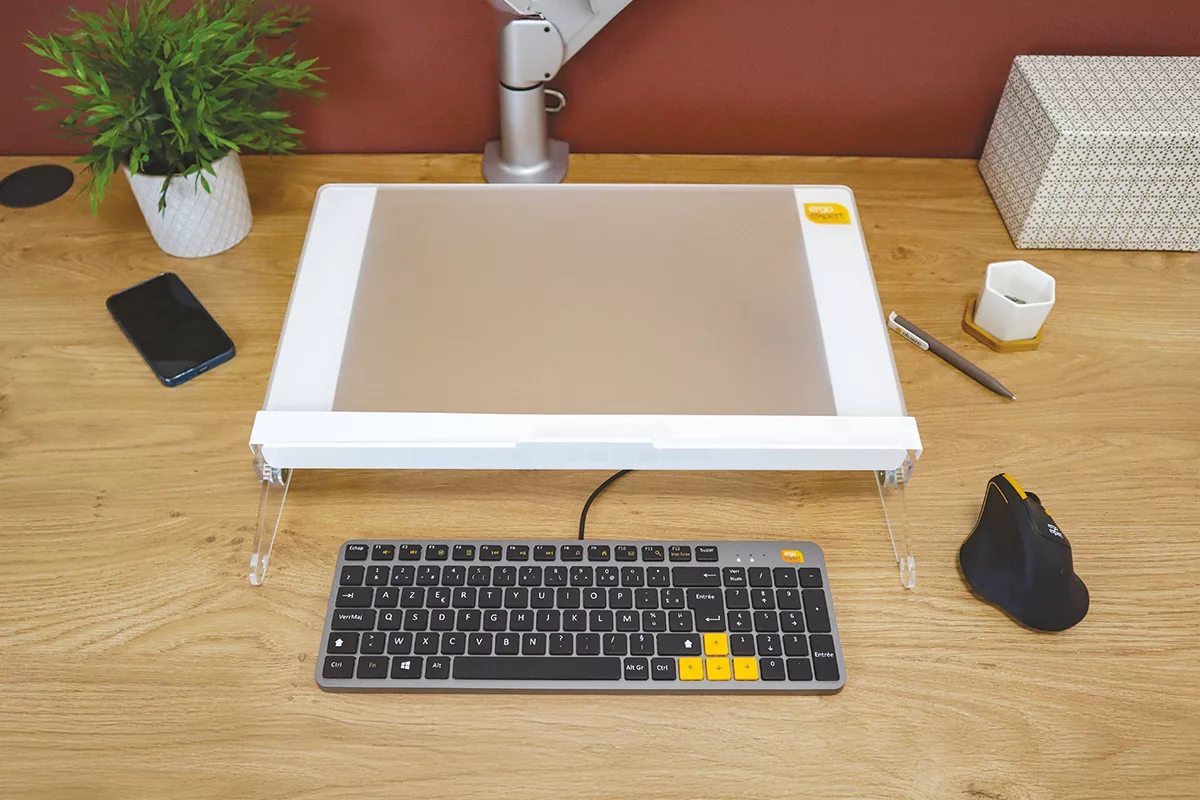 57e81d424c1ee0dbad99ec53e49c0fcb34cde5c0_support_modulo_ergoexpert_2025_environnement_72dpi_RVB_1200x800.jpg Support de documents Modulo ErgoExpert - Travail sur ordinateur - Limite douleurs nuque épaules bras