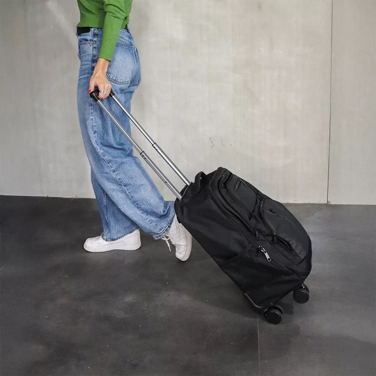 9d58a57f3aa1c1ba79db00fb95b2892f58d1f5b3_sac_x_per_nomad_EE_4_2025_RVB_72dpi.jpg Sac à dos de travail